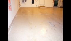 Garage floor with home depot coating before