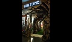 A sculpted Alice In Wonderland installation I worked on with Jet Sets for Hot Topic for a movie release event at Hollywood and Highland 
