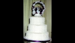 3 Tier Stacked Round Cake w/cornelli lace