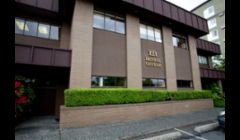 Cosmetic dentist Bellevue