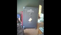 Gun Safe we moved.  Weight was over 900 pounds.