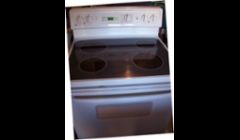Smooth top electric range 30 in white $250\n90 day warranty