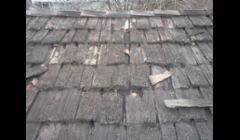 Wood Shake Roof requires maintenance