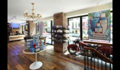 Retail project\nSite: Manhattan, NY\nProject Role:  Project Architect in collaboration with Client Design Team.\nArchitect of Record: Allen + Killcoyne \nProject Team: \n- A.Haner (project architect)\n- Dan Allen (principal)\n- Chris Ziegler (designer)\n- 